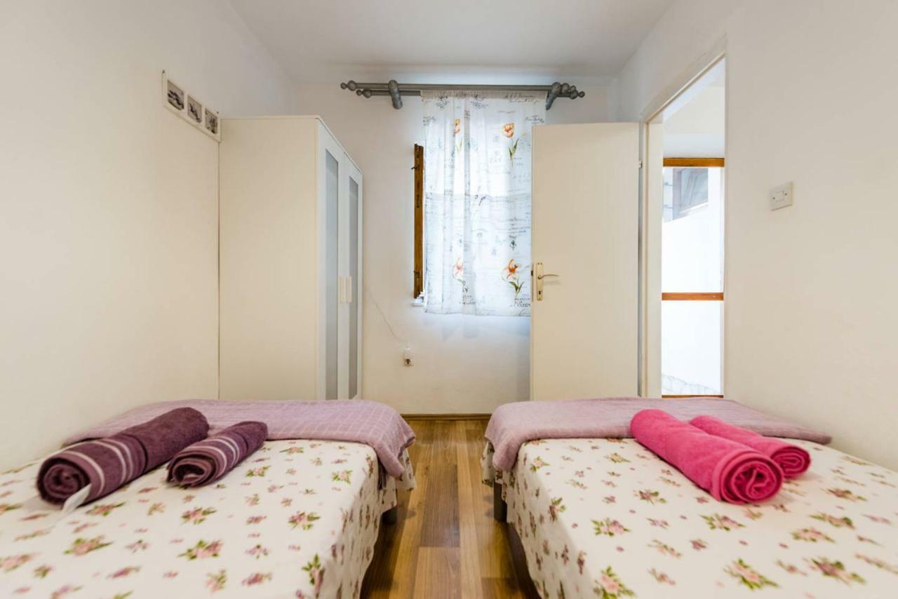 Apartment Pjaca ポスティレ エクステリア 写真